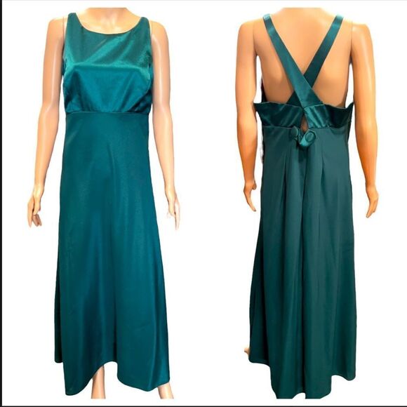 1001 Nights Green Crossed Back Straps Long Gown Size 18 - Picture 1 of 15